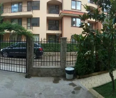Apartmán Magnolia 2 *